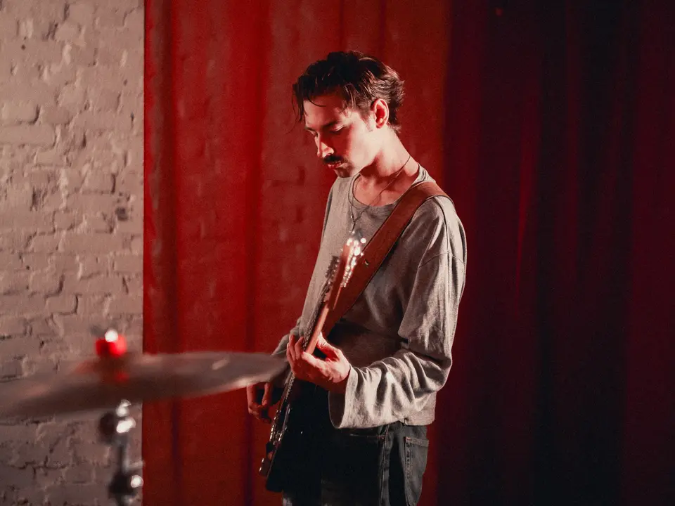 Tough Cookie, on set – by Christian Sayers